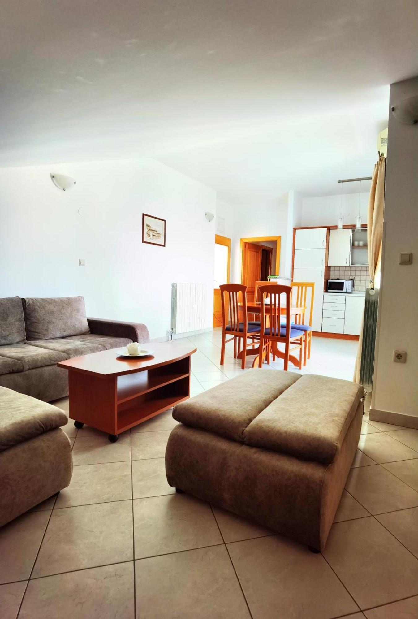 Apartment Skaline Malinska Rum bild